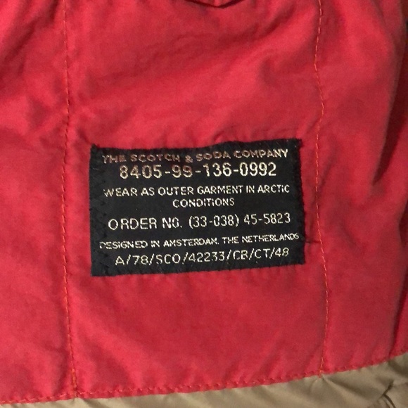 Scotch & Soda puffer vest - Picture 4 of 6